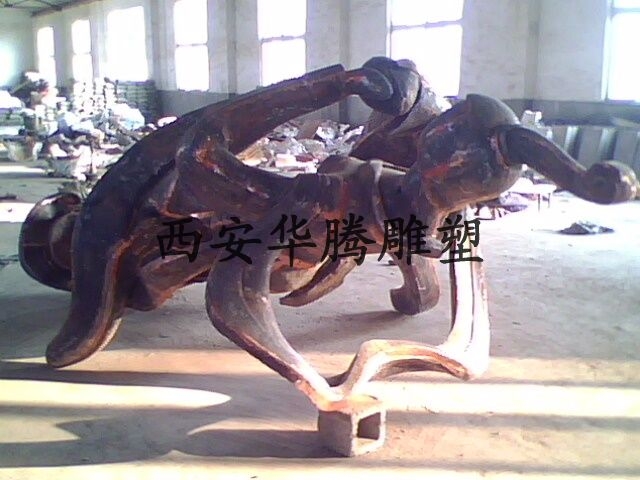 锻铜人物雕塑
